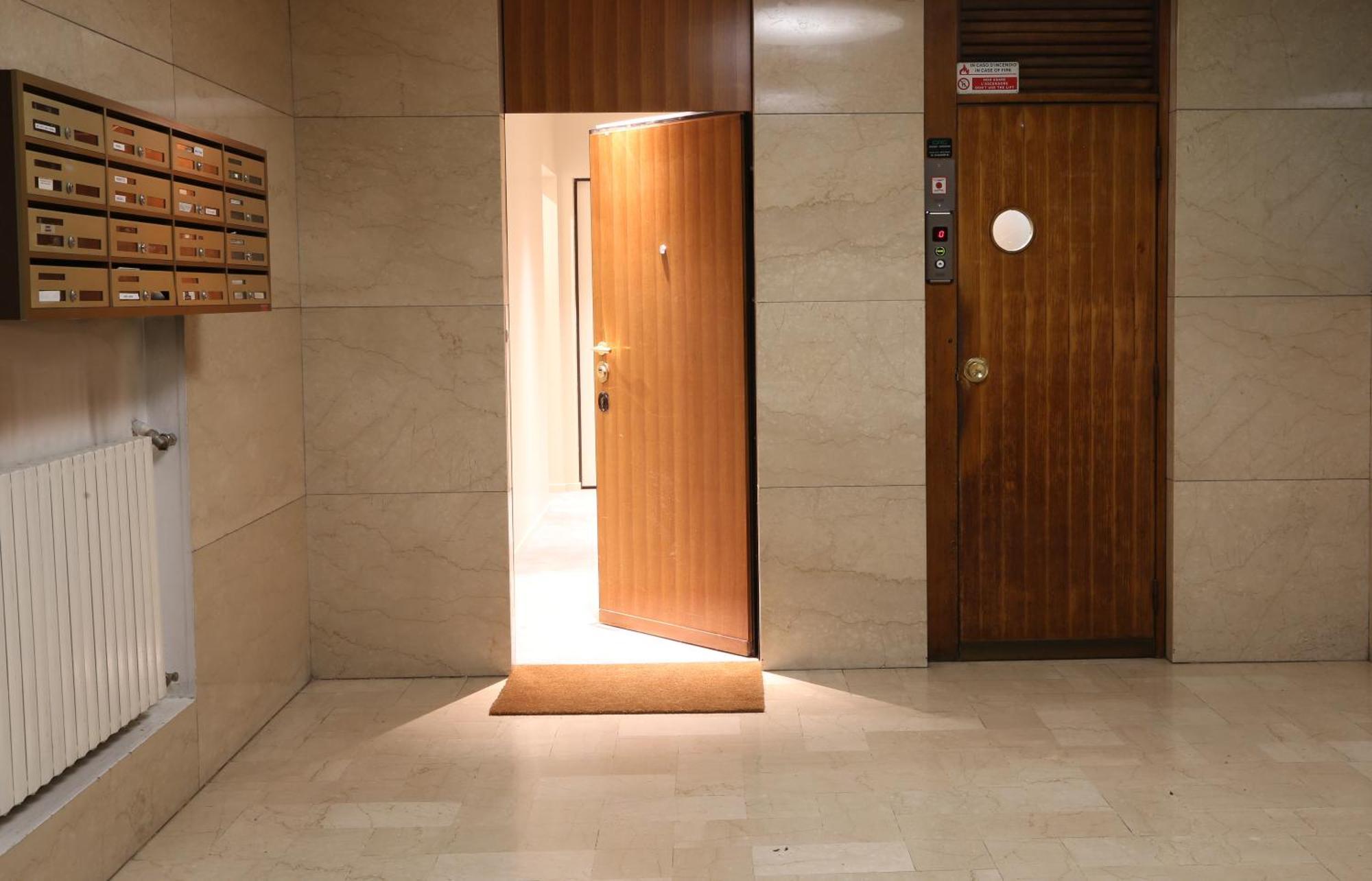 Meyland Suites Centro Milan Exterior photo